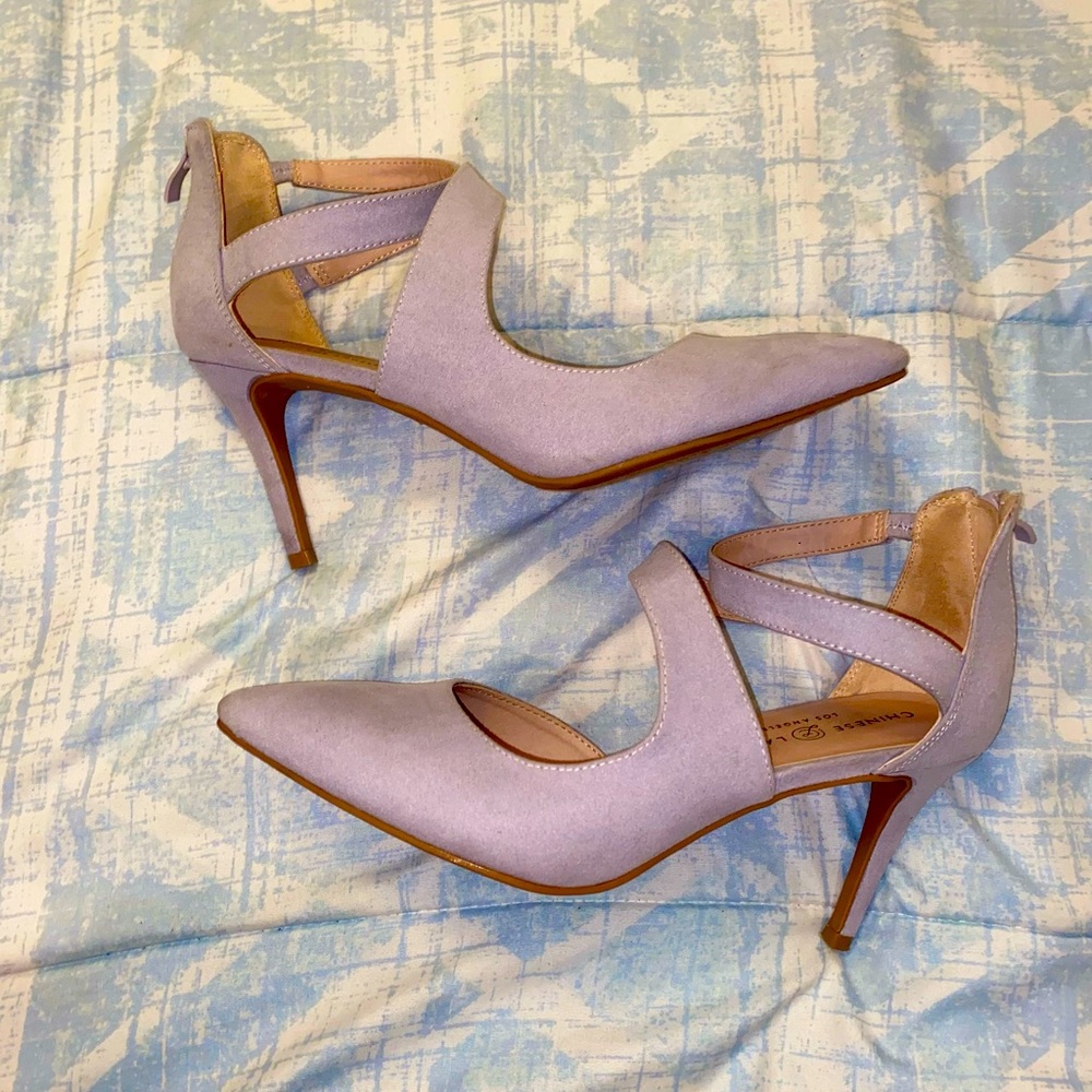 Chinese laundry lavender heels in good conditions size: 8 1/2